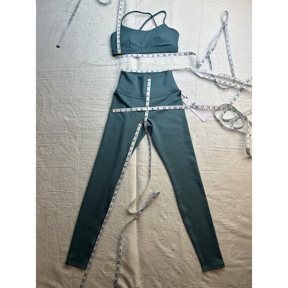 Alo Yoga Airlift Intrigue Bra High-Waist Airlift Leggings Teal Agate Small NWT - Picture 5 of 16